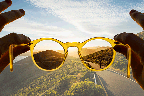 los celos Anuncio The Best Sunglasses For Driving | GEICO Living