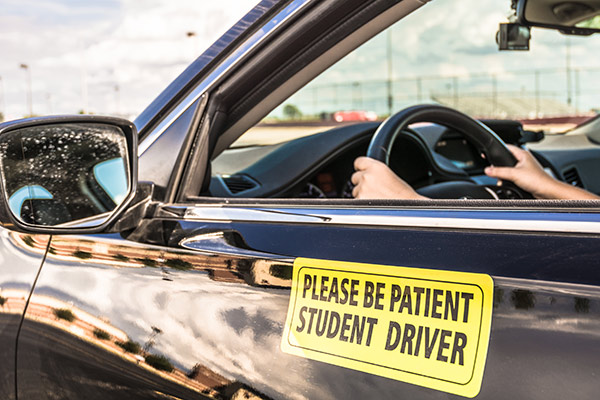 No car, no problem. Teens learning to drive with a video game.