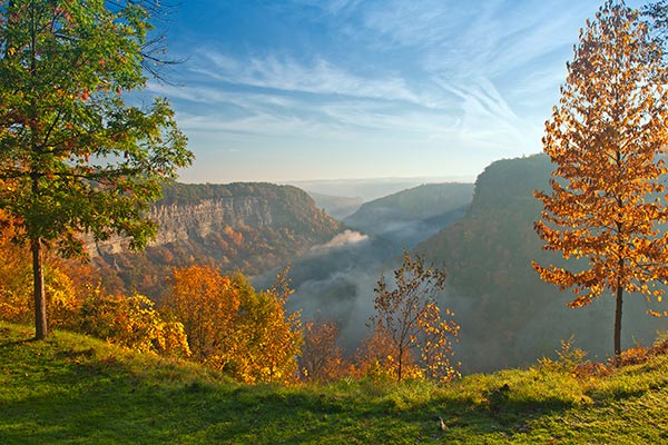 Great Bend Overlook At Letchworth State Park In New York Just After Sunrise.