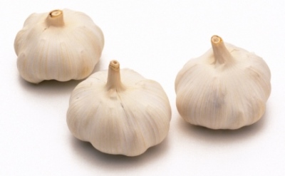 Garlic bulbs, high angle view
