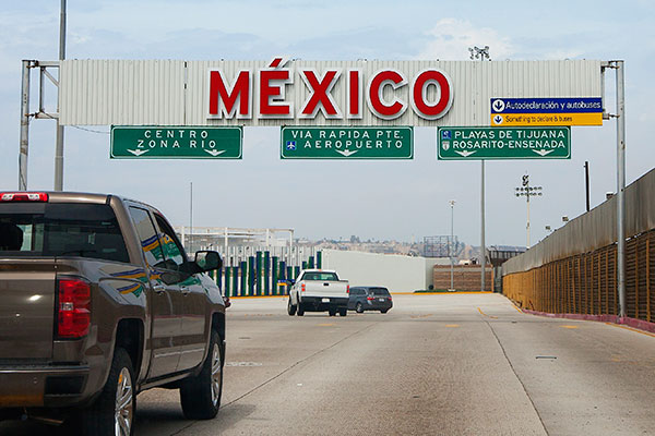 Mexico border highway